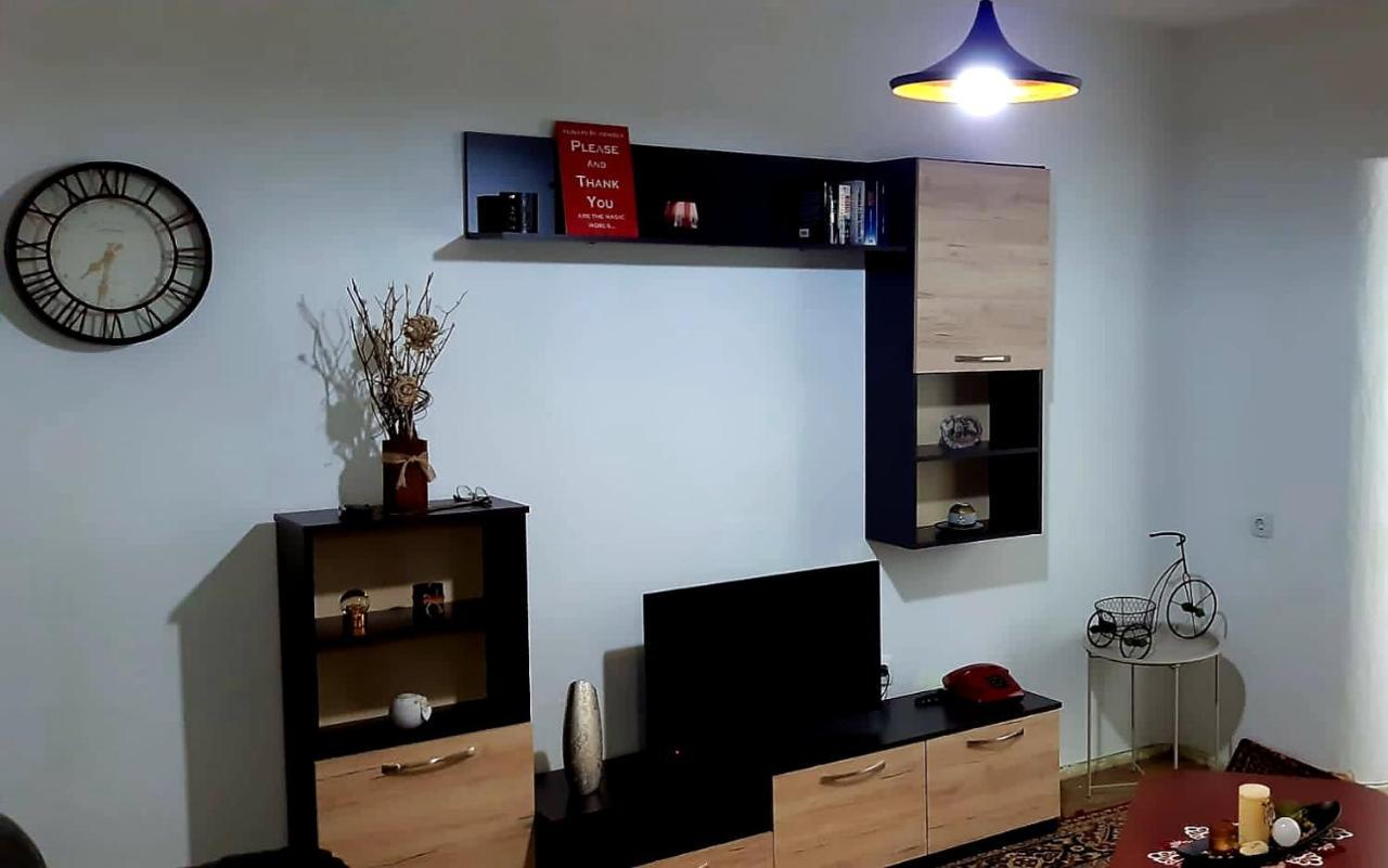 Home Flori&Vili Shkoder Exterior photo